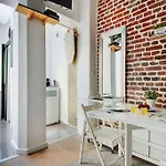 Studio paisible Paris 10ème - Canal St Martin